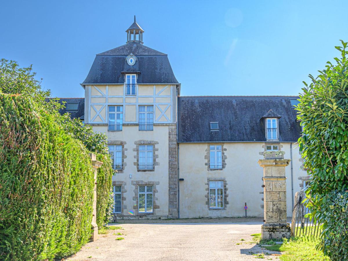 Apartment Chateau De Kergonano-10 By Interhome Baden Eksteriør billede